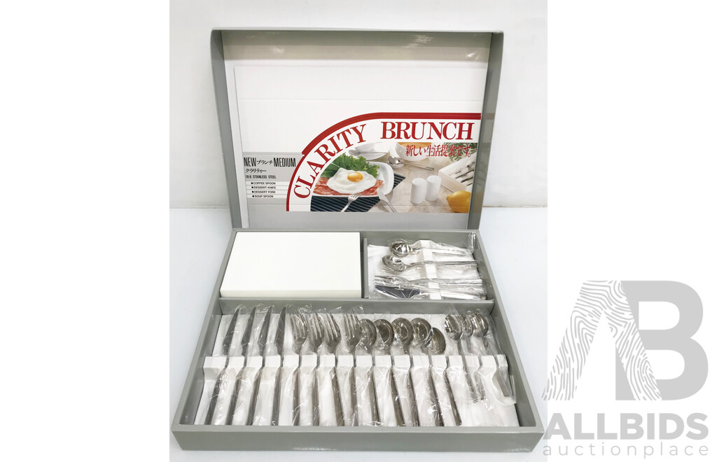 20 Pc Cutlery Set with Four Slot Transportable Compartment