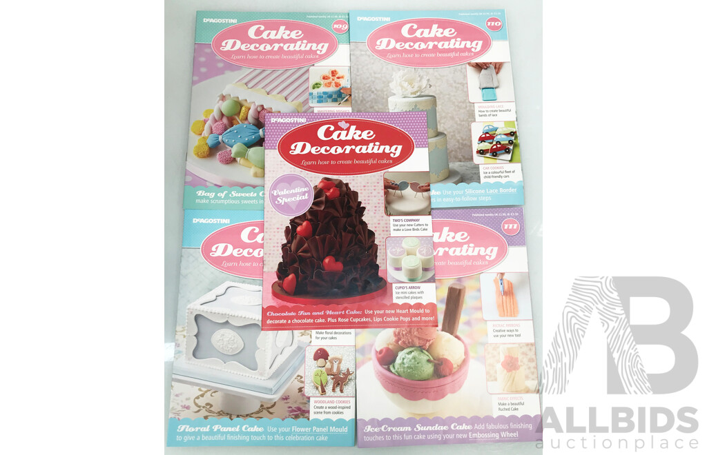 Cake and Cookie Decorating Equipment