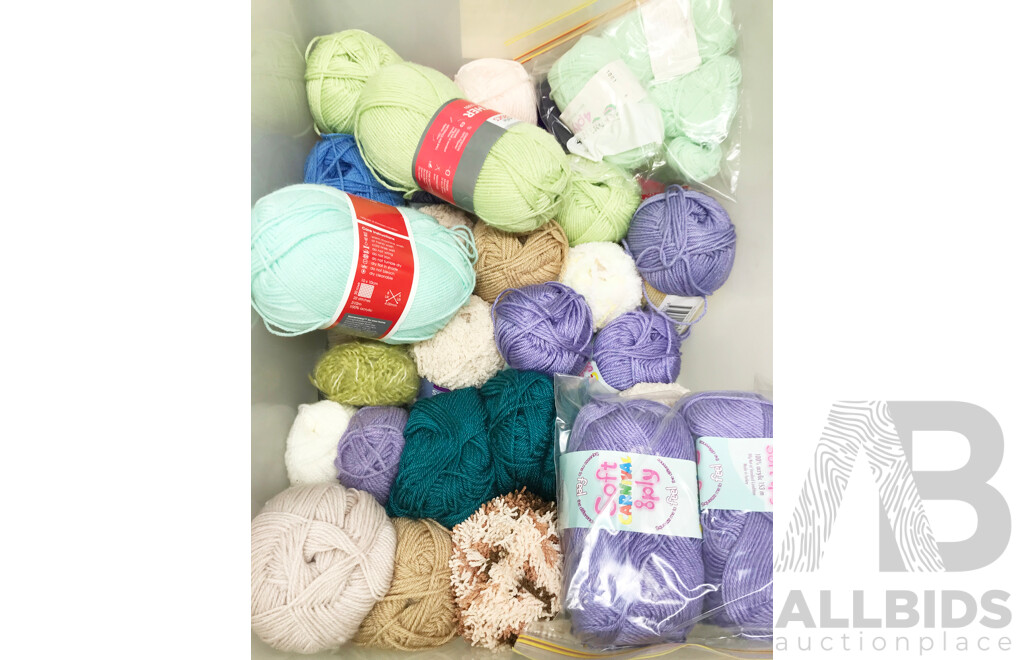 Bulk Lot of Wool and Paper Craft Decorations