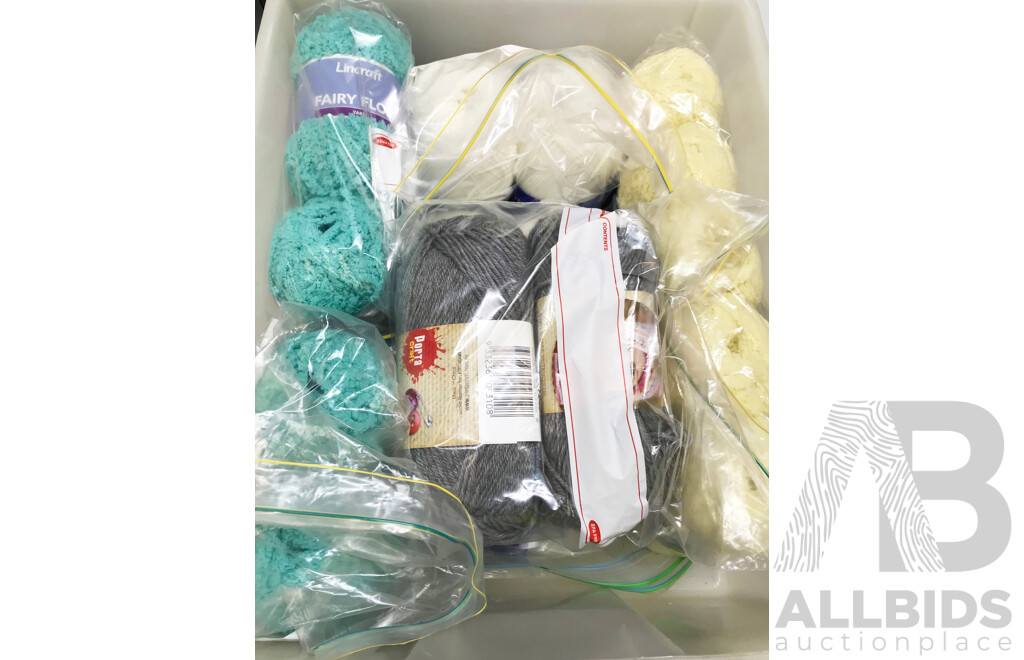 Assorted Wool with 2 Storage Stacks