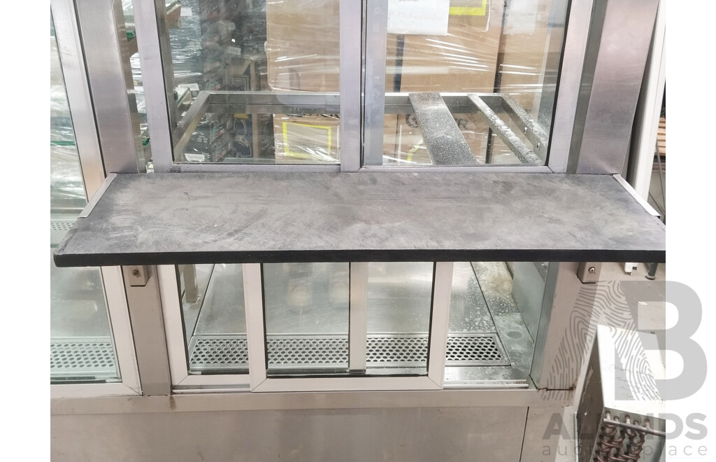 Refrigerated Display Case