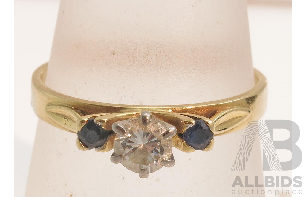 Diamond & Sapphire Ring. 18ct Gold with Platinum & Palladium Setting