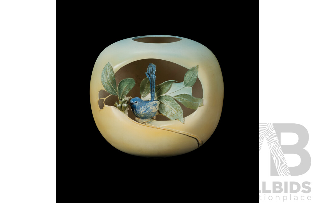 Australian Studio Pottery Fairy Wren Vase