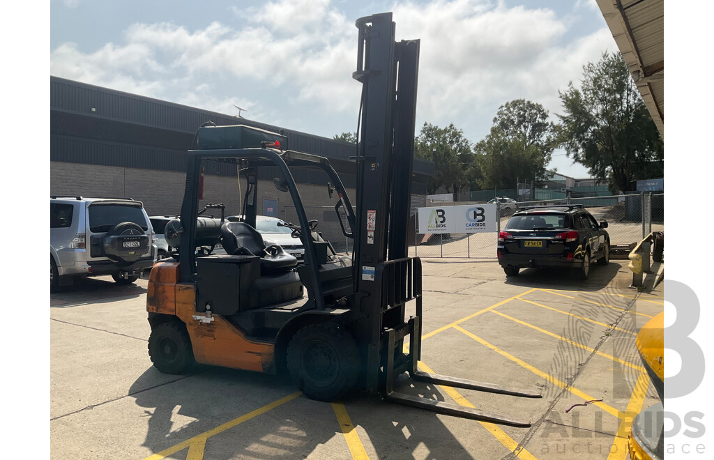 TOYOTA 62-8FD25 (Model E62) Forklift - Flame Proof