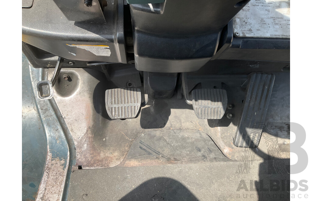 TOYOTA 62-8FD25 (Model E62) Forklift - Flame Proof