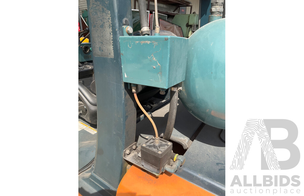 TOYOTA 62-8FD25 (Model E62) Forklift - Flame Proof