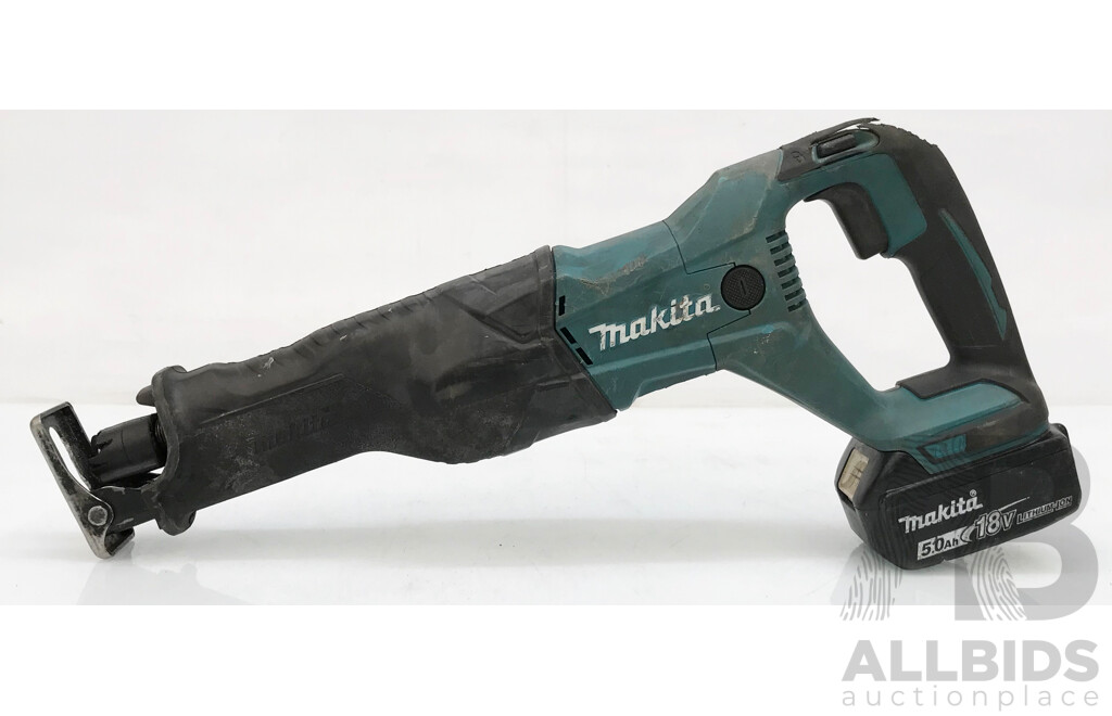 MAKITA Cordless 18V Reciprocating Saw