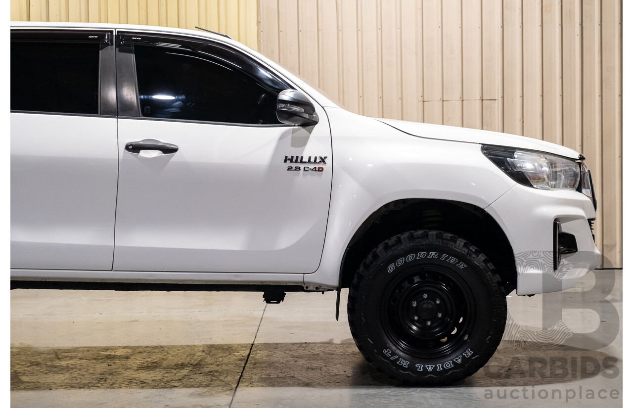 03/2019 Toyota Hilux SR (4x4) GUN126R MY19 4d Dual Cab White Turbo Diesel 2.8L