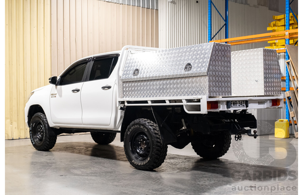 03/2019 Toyota Hilux SR (4x4) GUN126R MY19 4d Dual Cab White Turbo Diesel 2.8L