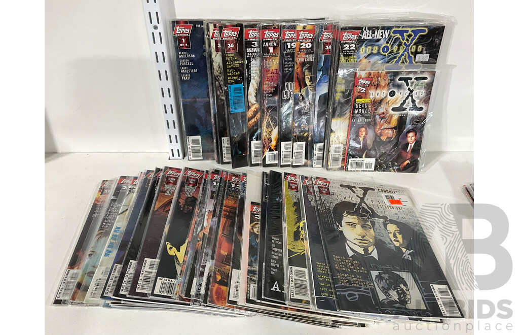 Large Collection of X - Files Topps Comics