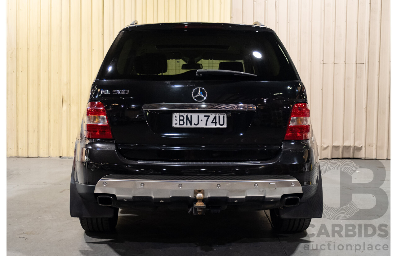 1/2005 Mercedes-Benz ML 500 Luxury (4x4) W164 4d Wagon Black V8 5.0L