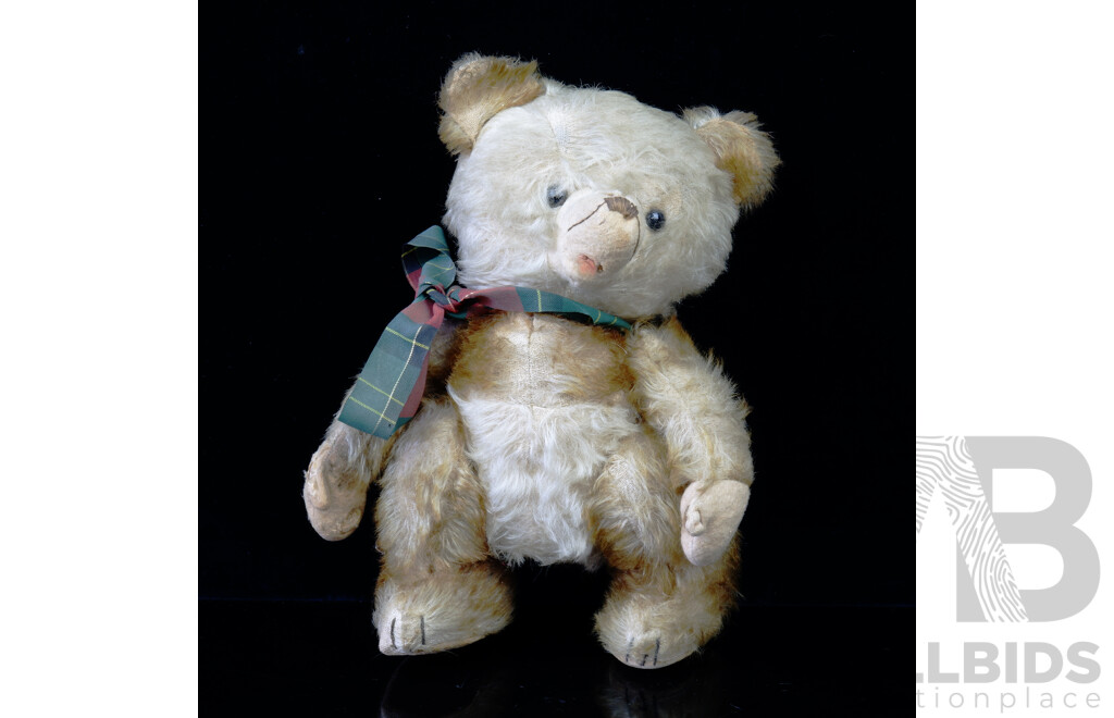 Antique Teddy Bear with Articulated Limbs and Lots of Character