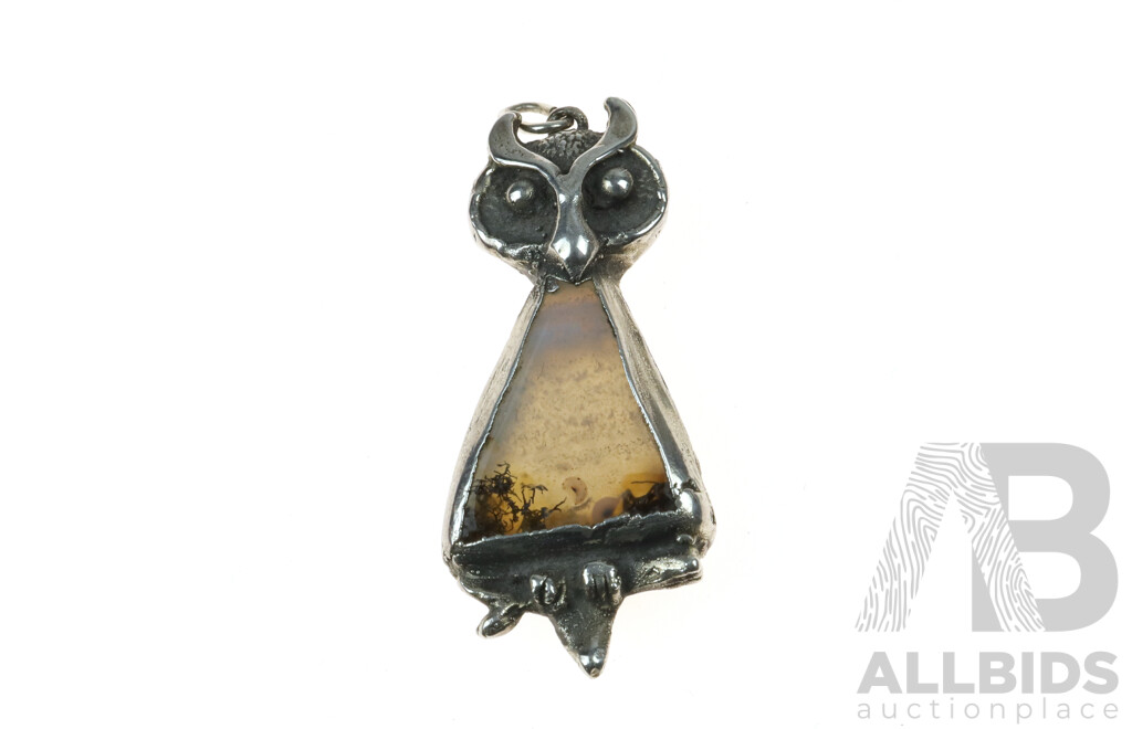 Interesting Sterling Silver & Agate Owl Pendant, Handmade, 9.84 Grams