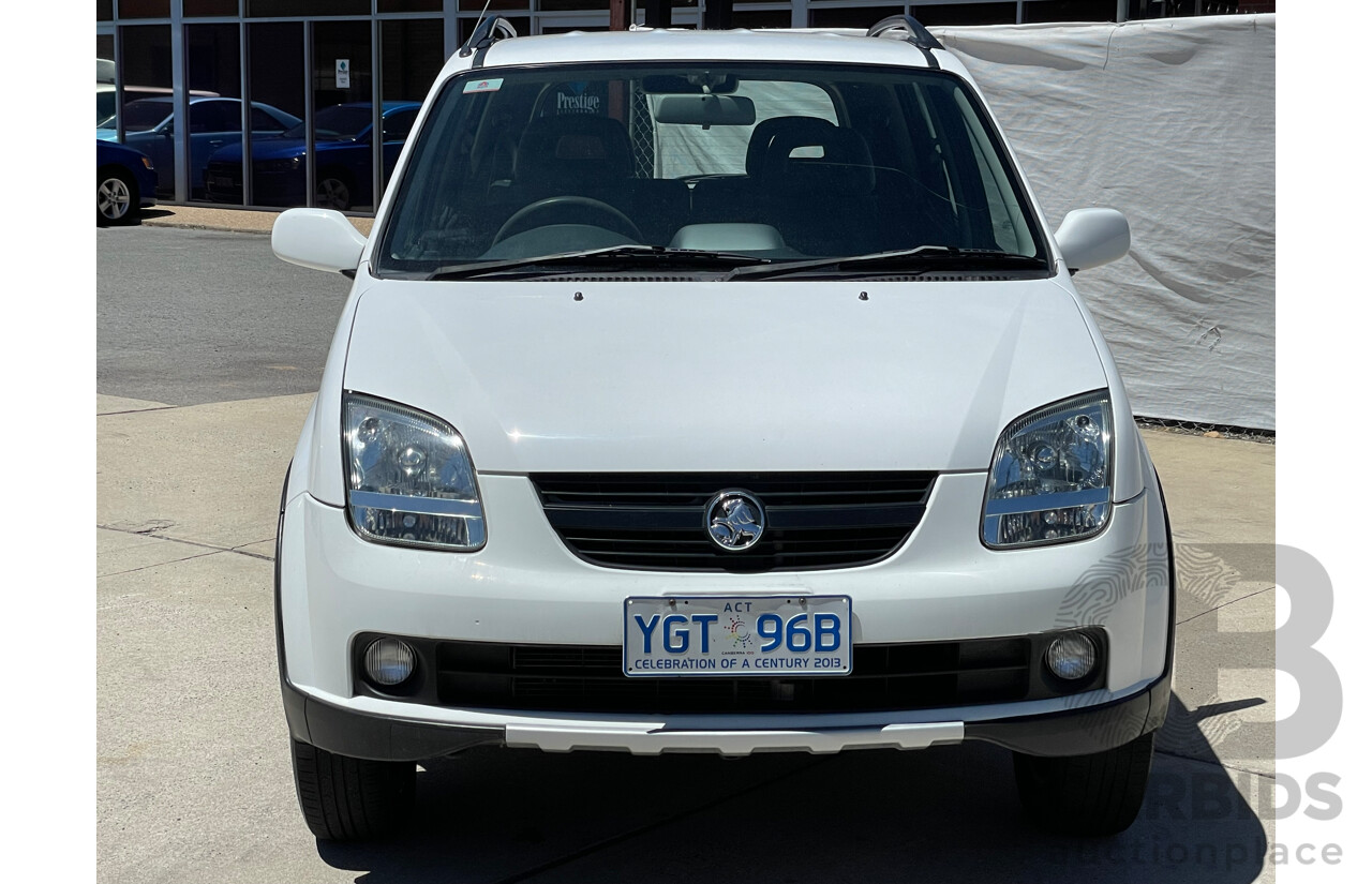 1/2005 Holden Cruze  YG 4d Wagon White 1.5L