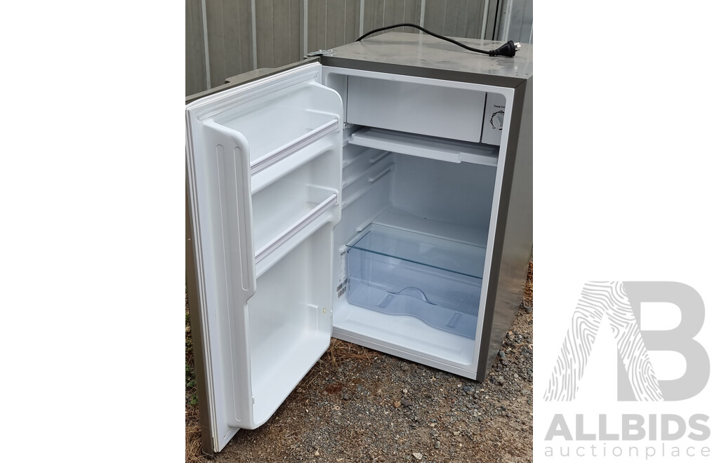 HISENSE 120L Refrigerator