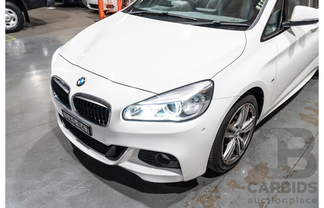 8/2015 BMW 225i Active Tourer Luxury LINE M-Sport Package F45 4d Wagon White Turbo 2.0L