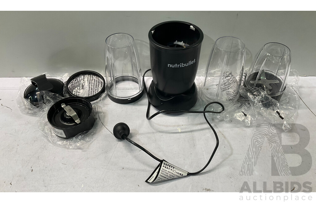 NUTRIBULLET (NB9-1107AK) 900 Mega Pack - ORP $119.00