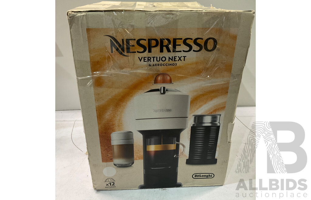 DELONGHI Nespresso Vertuo Next Coffee Machine & Aeroccino 3 - ORP $299.00
