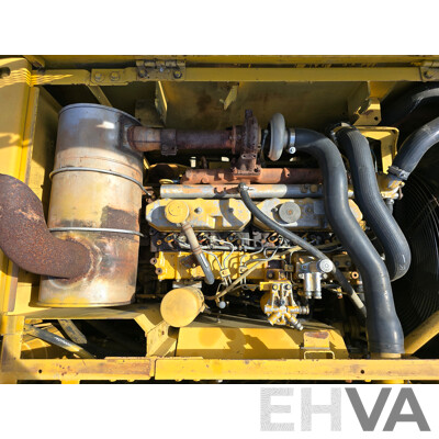2006 Caterpillar (CAT) 320C 20 Tonne Crawler Hydraulic Excavator Turbo Diesel 138hp - Grey Import