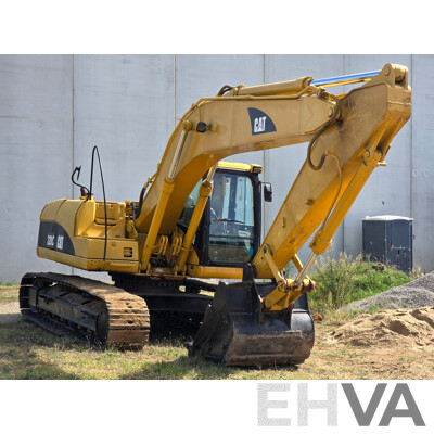 2006 Caterpillar (CAT) 320C 20 Tonne Crawler Hydraulic Excavator Turbo Diesel 138hp - Grey Import