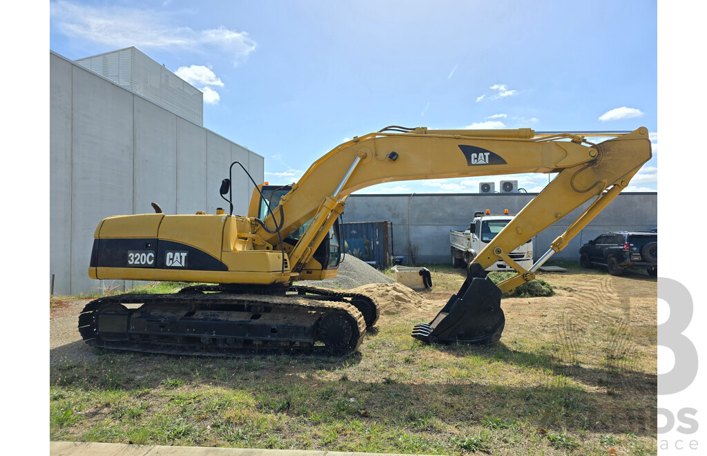 2006 Caterpillar (CAT) 320C 20 Tonne Crawler Hydraulic Excavator Turbo Diesel 138hp - Grey Import