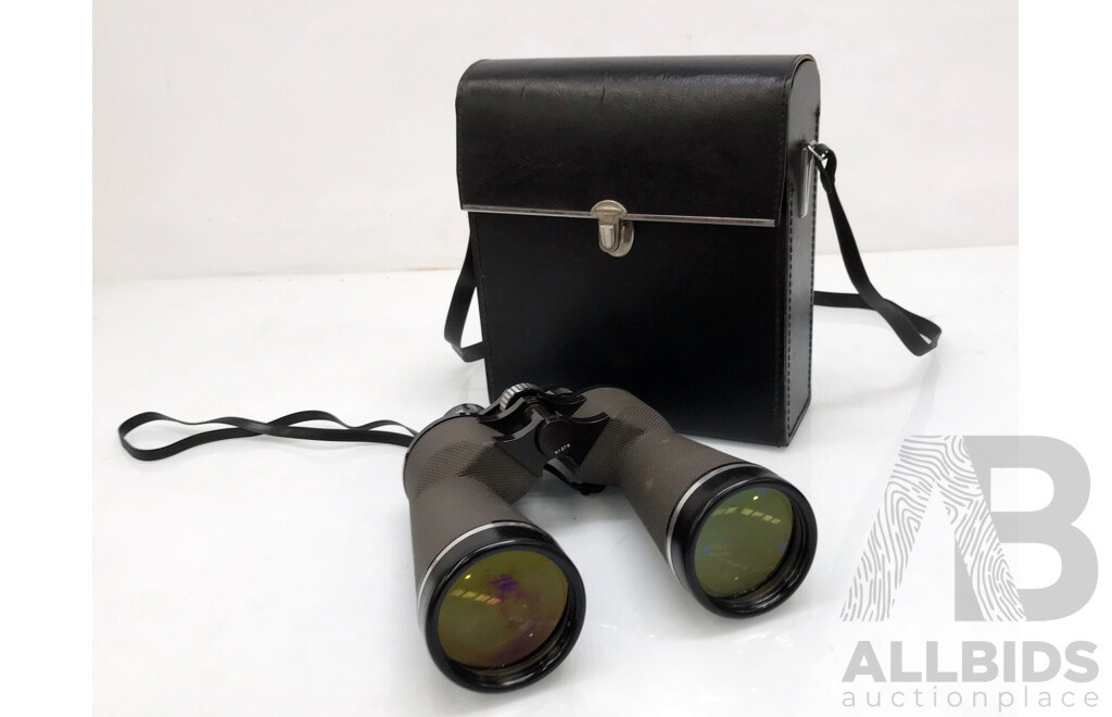 Sears Kamakura Kohki Cat Eye  Binoculars with Carry Bag