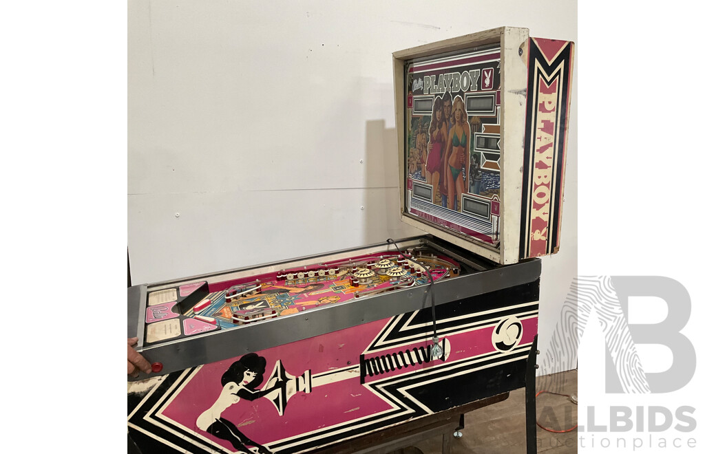 PLAYBOY 1978 (Bally) Pinball Machine