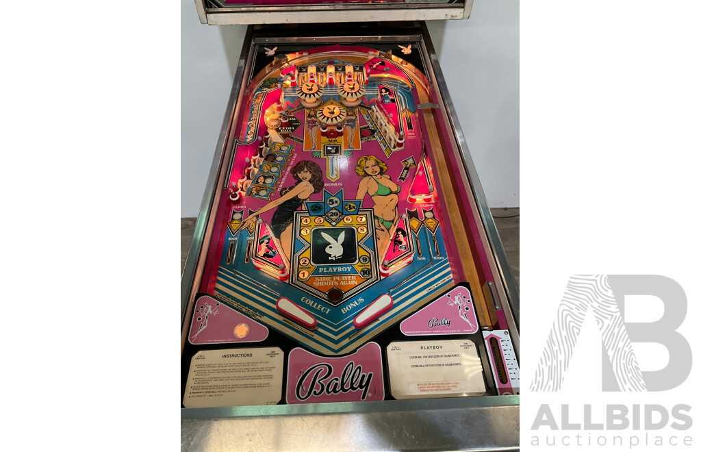 PLAYBOY 1978 (Bally) Pinball Machine