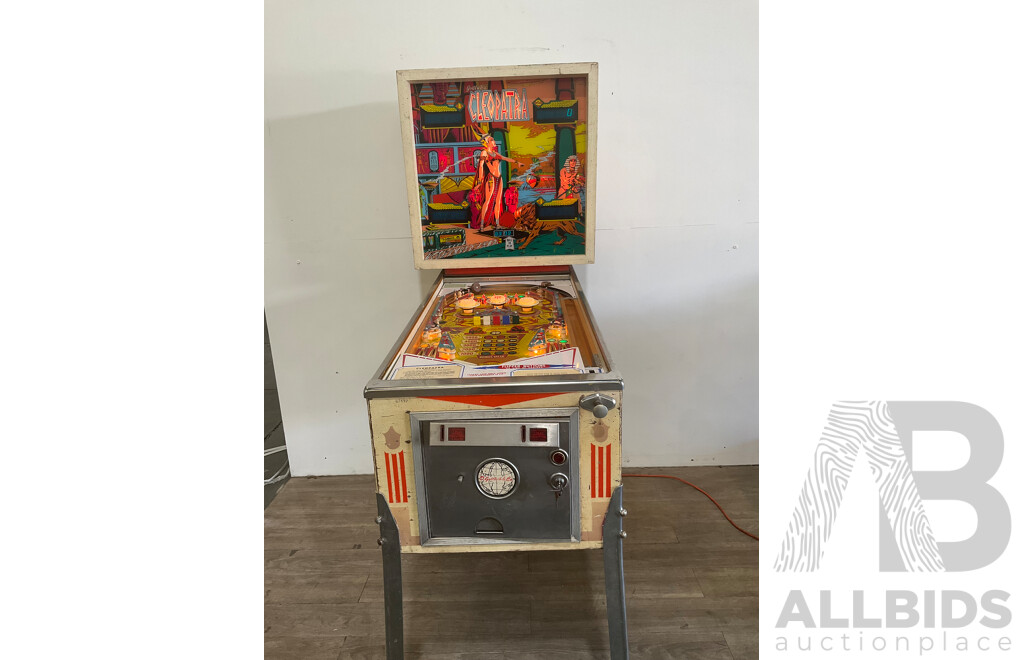 CLEOPATRA 1977 (Gottlieb) Pinball Machine