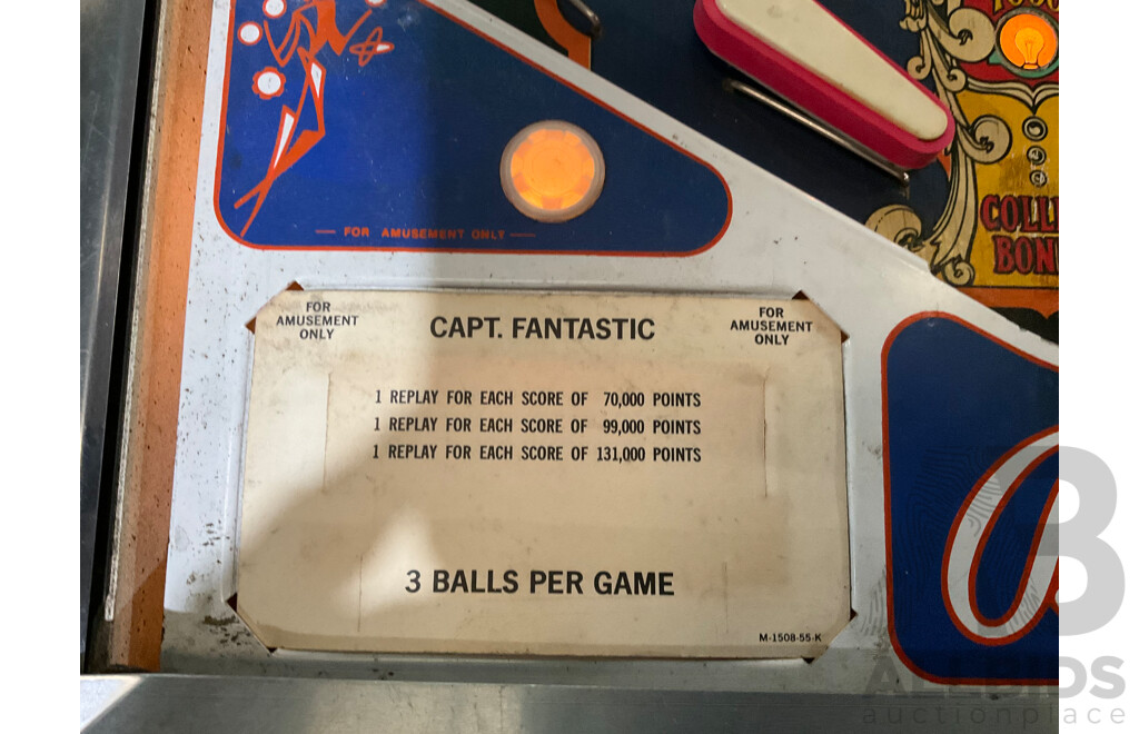 Captain Fantastic 1976 (Bally) Pinball Machine