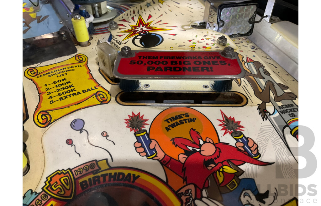 Bugs Bunny's Birthday Ball 1990 (Bally) Pinball Machine