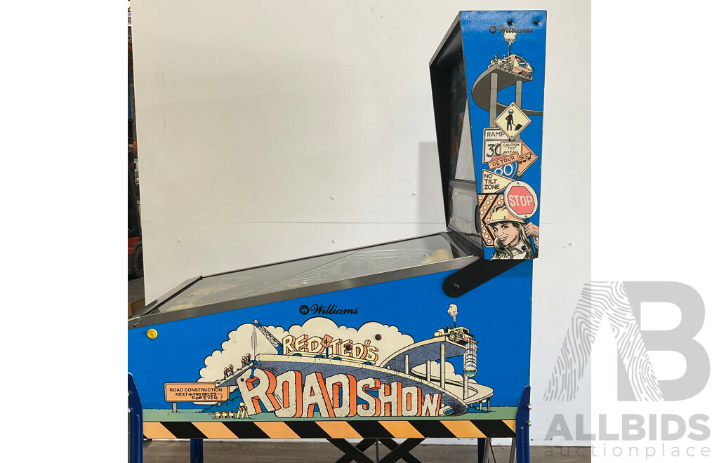 RED & TED'S ROAD SHOW (Williams) Pinball Machine