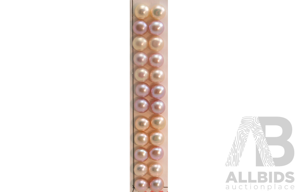 Card of Freshwater Pearls - 6.5mm x 12 Pairs