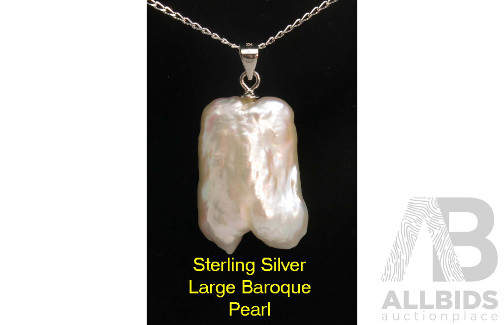 Very large Freshwater Pearl Pendant