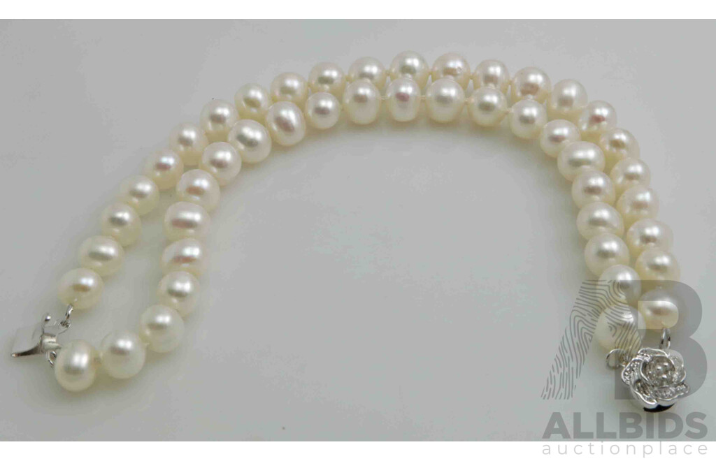Double strand Bracelet of Cultured Pearls