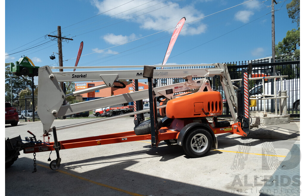 11/2008 Snorkel MHP13/35 Trailer Mounted Elevated Work Platform (EWP)