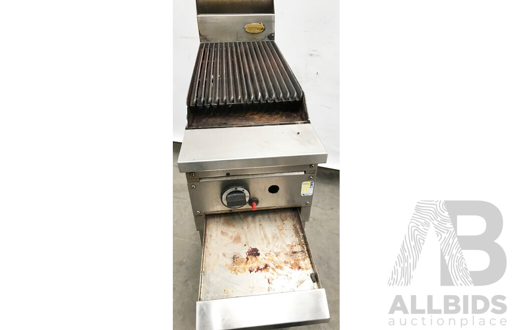 Supertron 900 Natural Gas 300mm Char Grill with Stand