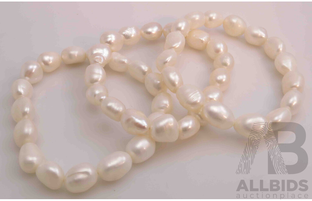 Set of Freshwater Pearl Bracelets