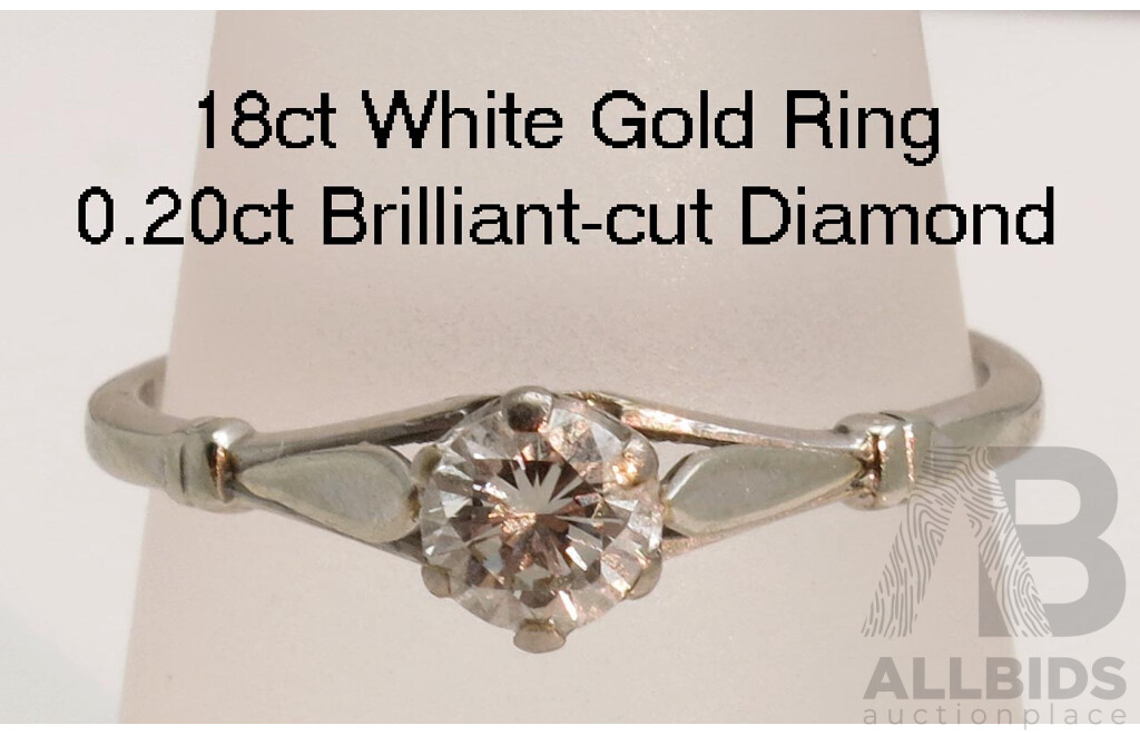 18ct White Gold Diamond Ring - Round Brilliant-Cut