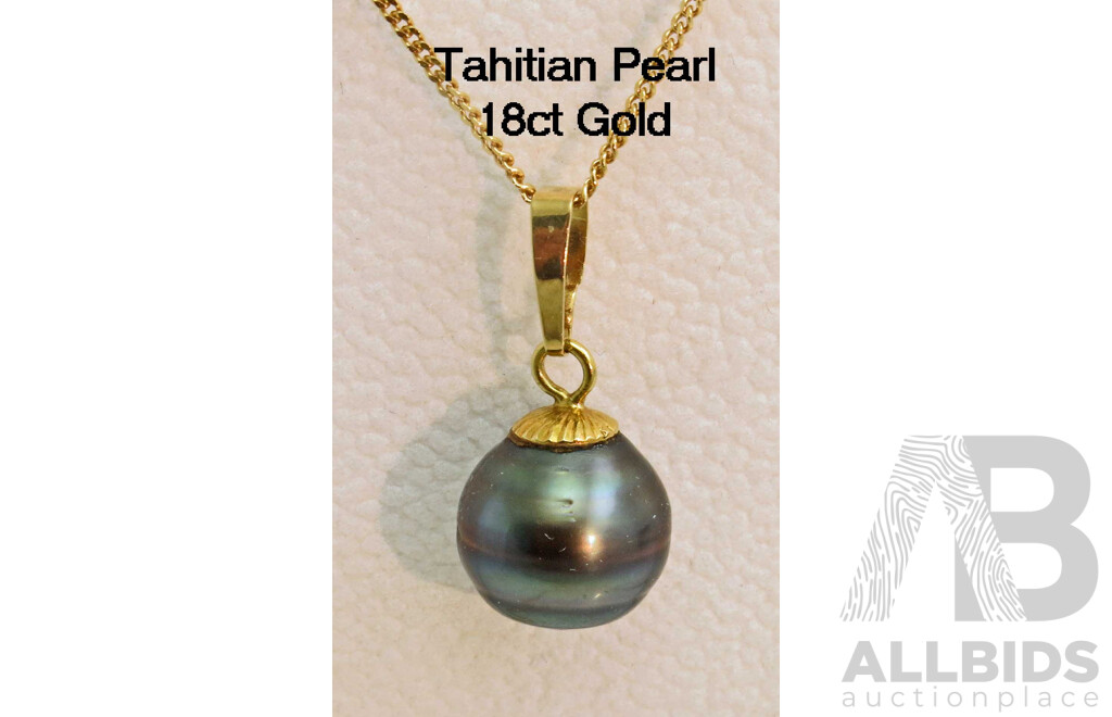 Tahitian Pearl Pendant. 18ct Gold