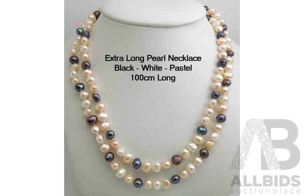 Very Long Necklace od Freshwater Cultured Pearls