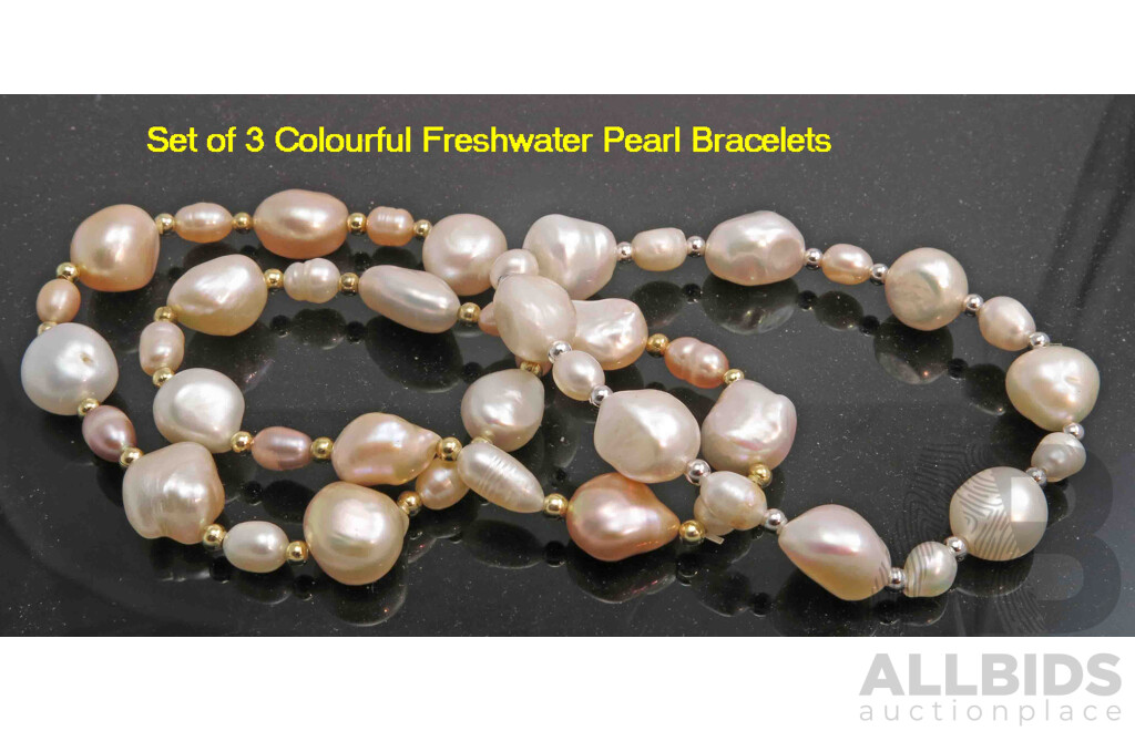 Set of 3 Pearl Bracelets