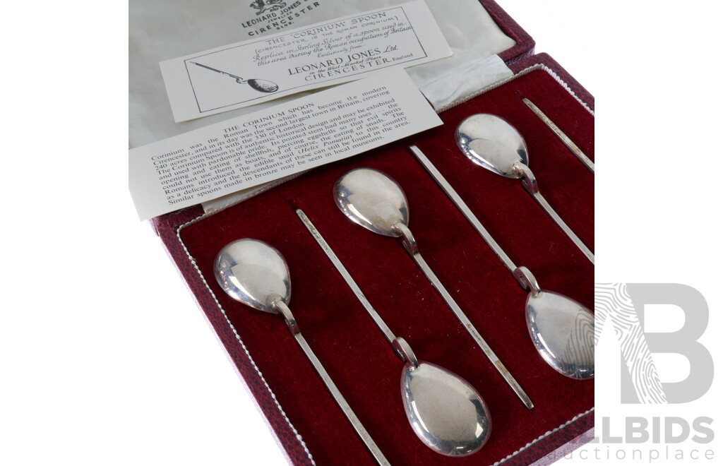 Set Six Vintage Sterling Silver Corinium Spoons in Original Case, Leonard Jones, Sheffield 1976
