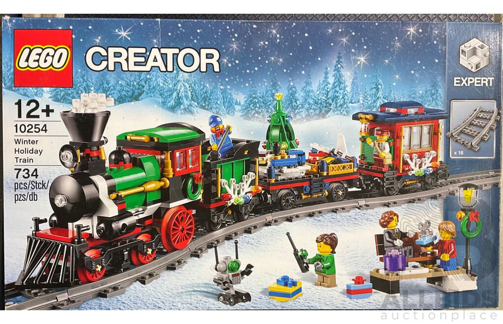 Lego Creator Expert Winter Holiday Train Retired Set 10254 Unopened in Box