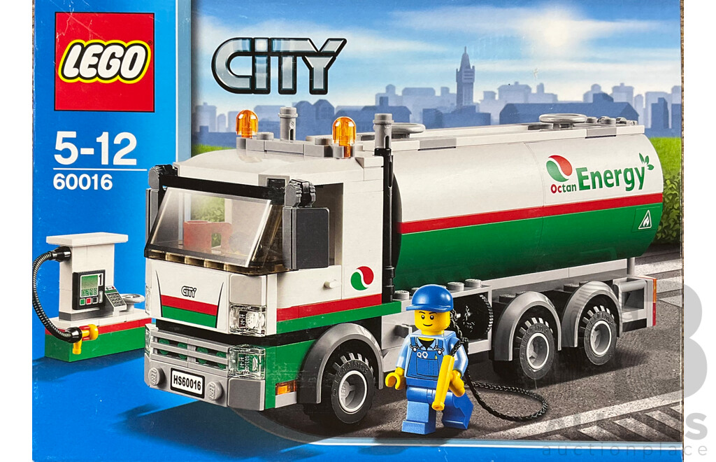 Lego City Retried Set 60016, Unopened in Box