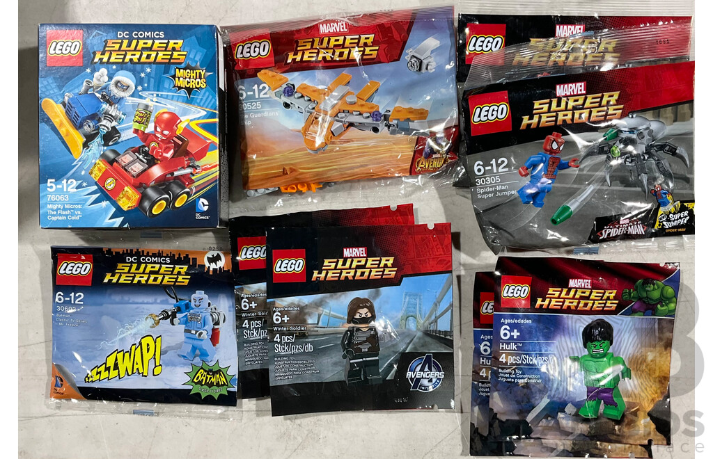 Collection Nine Retired Lego Marvel & DC Minifigure Sets, Sealed