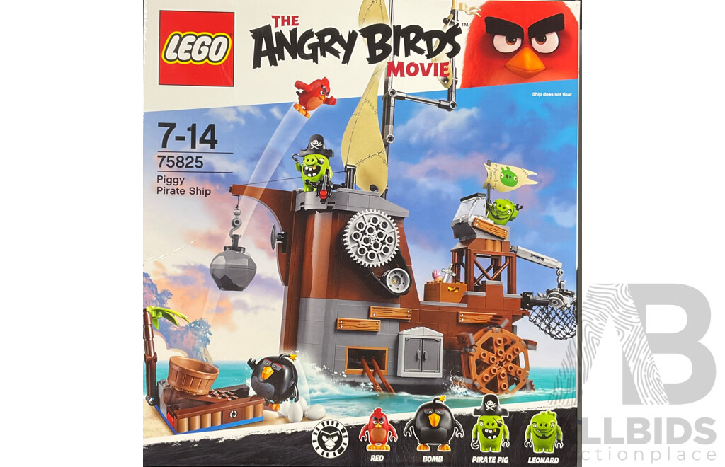 Lego the Angry Birds Movie Piggy Pirate Ship Set 75825, Unopened in Box