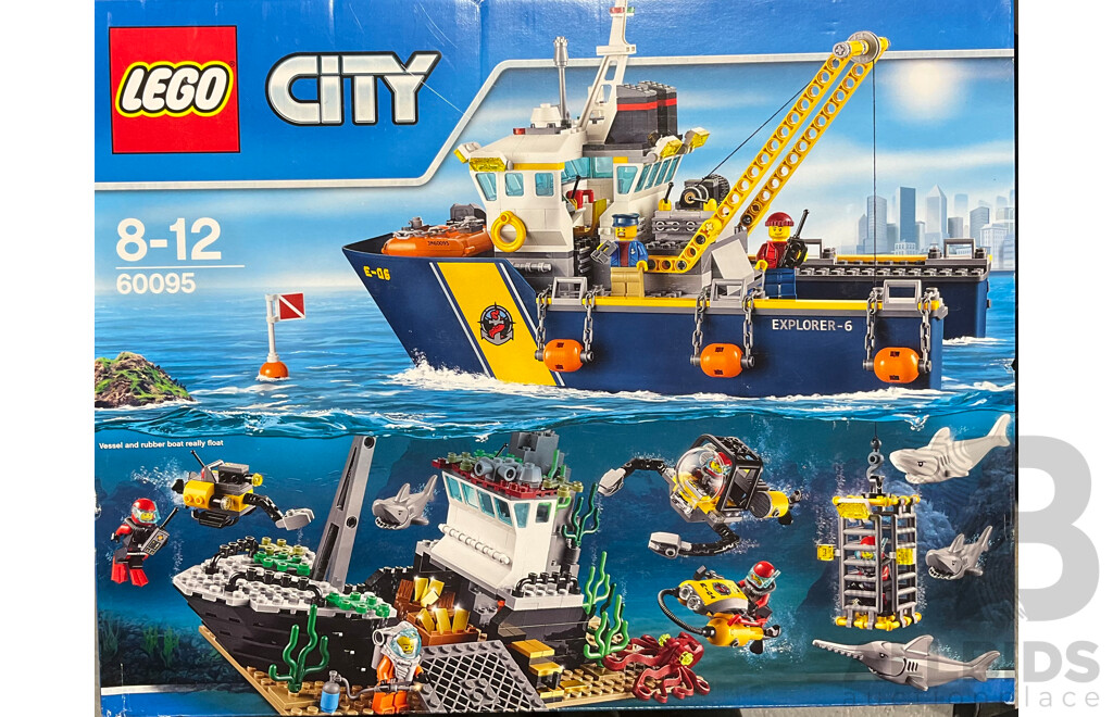 Lego City Retried Set 60095, Unopened in Box