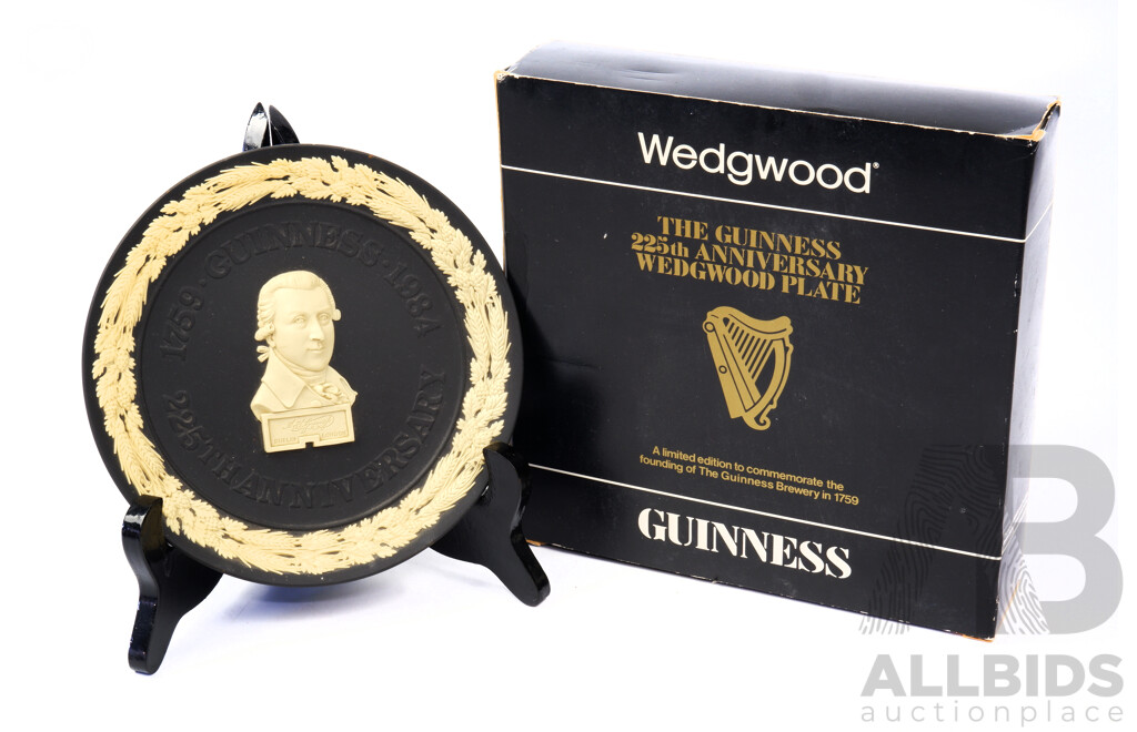 Wedgwood Guinness 225th Anniversary Black Jasperware Plate C1984