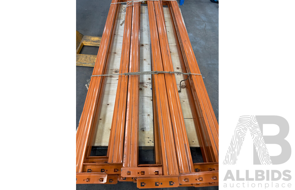 Warehouse Pallet Racking - 16 Uprights - 42 Beams